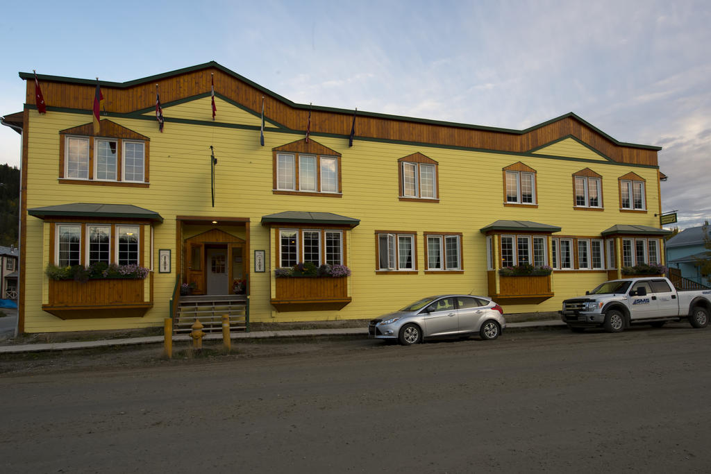 Aurora Inn Dawson City Zewnętrze zdjęcie